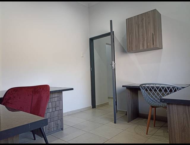 86M² OFFICE RENTED IN BO-DORP